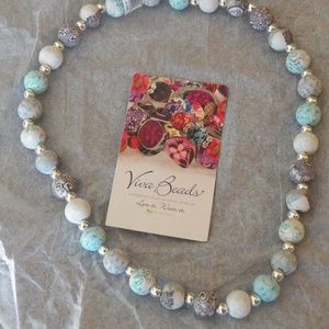 Viva Beads 18 Stretch Necklace